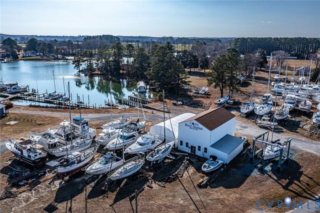 1928 Lake Rd, Lottsburg, VA 22511