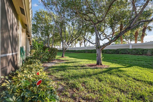 12076 Serafino Street, Boynton Beach, FL 33437