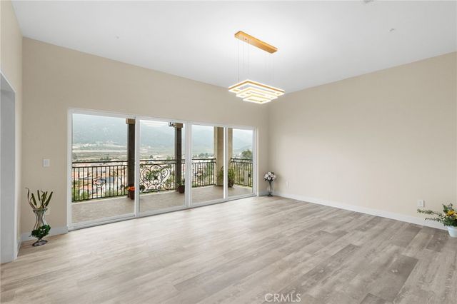 5591 N Pinnacle, San Bernardino, CA 92407