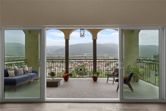 5591 N Pinnacle, San Bernardino, CA 92407