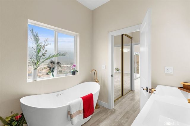 5591 N Pinnacle, San Bernardino, CA 92407