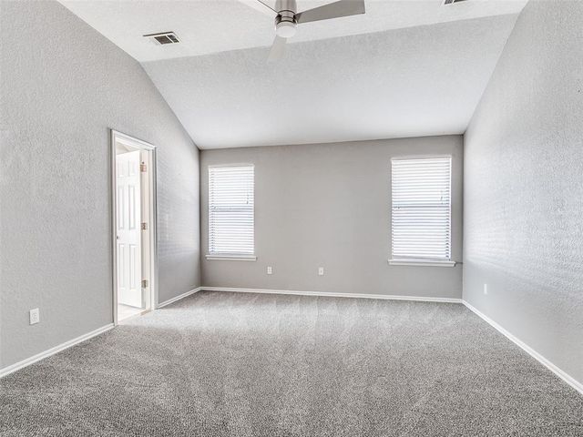 908 SE 38th Street, Moore, OK 73160