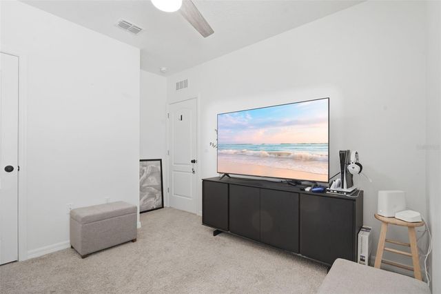 599 LAZIO CIRCLE, Debary, FL 32713