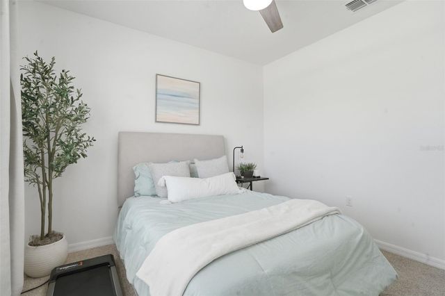 599 LAZIO CIRCLE, Debary, FL 32713