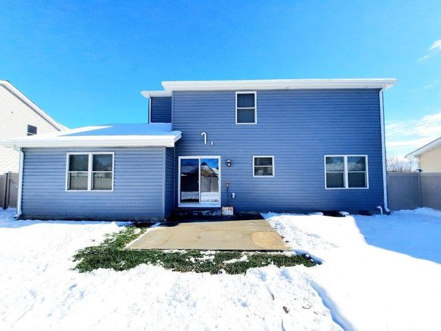 1817 N Lake Forest Drive, Yorktown, IN 47396