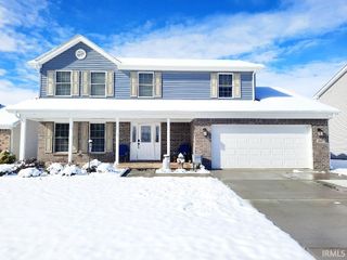 1817 N Lake Forest Drive, Yorktown, IN 47396