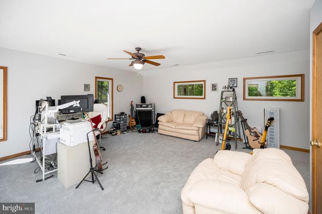 203 LIMESTONE LN, Locust Grove, VA 22508