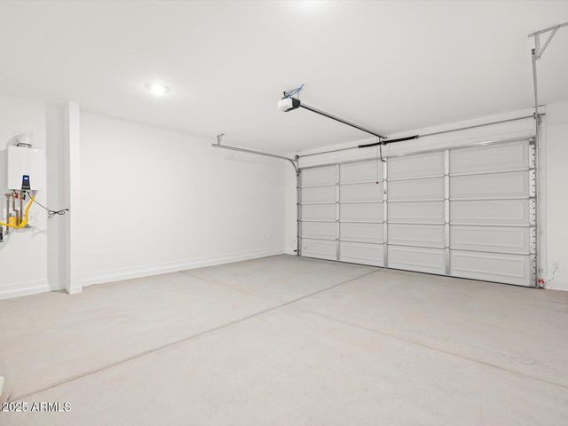 18228 N PIETRA Drive, Maricopa, AZ 85138