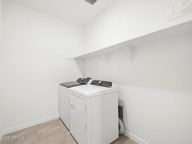 18228 N PIETRA Drive, Maricopa, AZ 85138