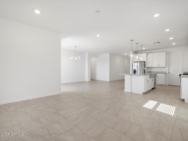 18228 N PIETRA Drive, Maricopa, AZ 85138