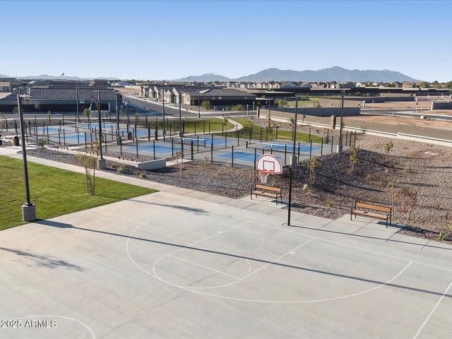 18228 N PIETRA Drive, Maricopa, AZ 85138