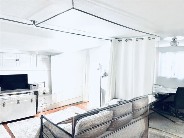 13111 Sierra, Agua Dulce, CA 91390