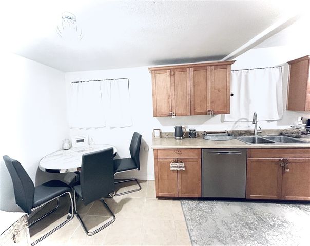 13111 Sierra, Agua Dulce, CA 91390