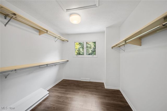 32560 Wintergreen Drive, Solon, OH 44139