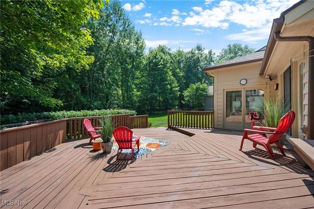 32560 Wintergreen Drive, Solon, OH 44139