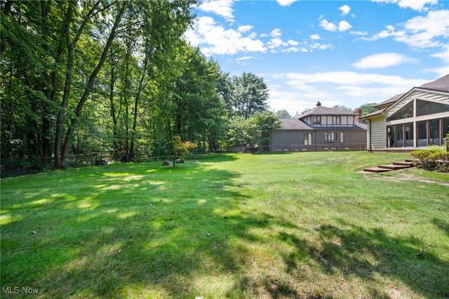 32560 Wintergreen Drive, Solon, OH 44139