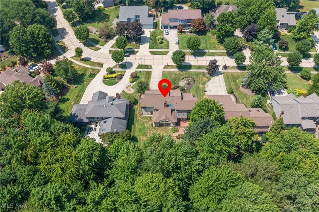 32560 Wintergreen Drive, Solon, OH 44139