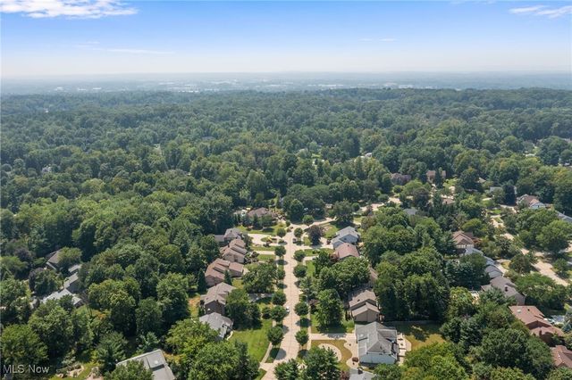 32560 Wintergreen Drive, Solon, OH 44139