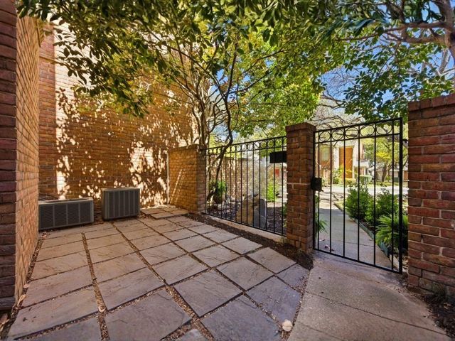 4050 Frankford Road 804, Dallas, TX 75287