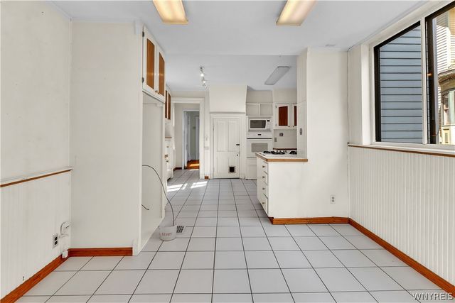 41 Irving Place, Buffalo, NY 14201