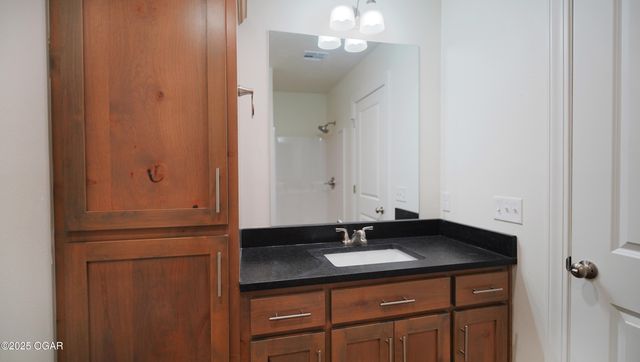 2605 E Central Street, Joplin, MO 64801