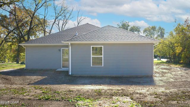 2605 E Central Street, Joplin, MO 64801