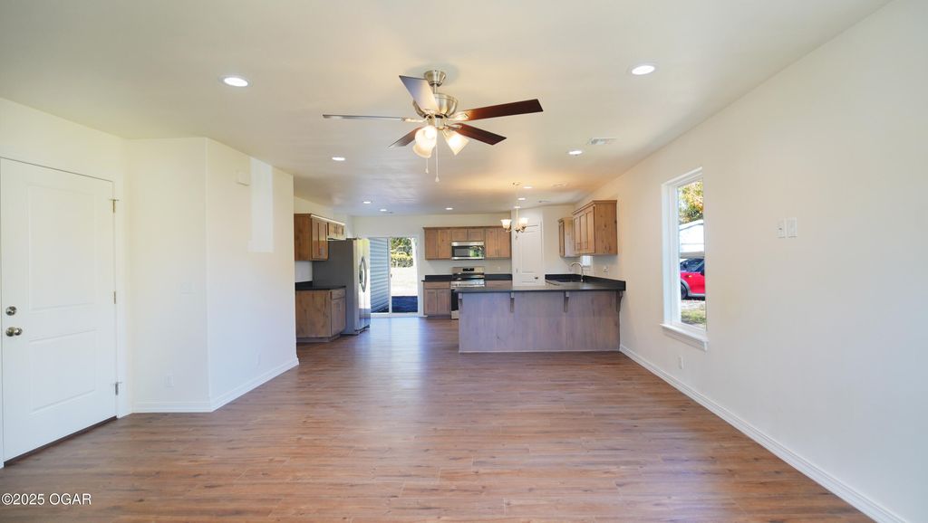 2605 E Central Street, Joplin, MO 64801