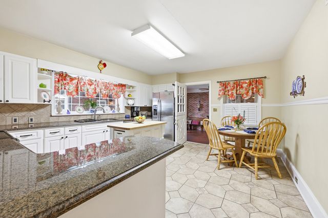 705 Woodland Drive, Kingstree, SC 29556