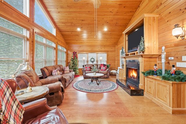 705 Woodland Drive, Kingstree, SC 29556