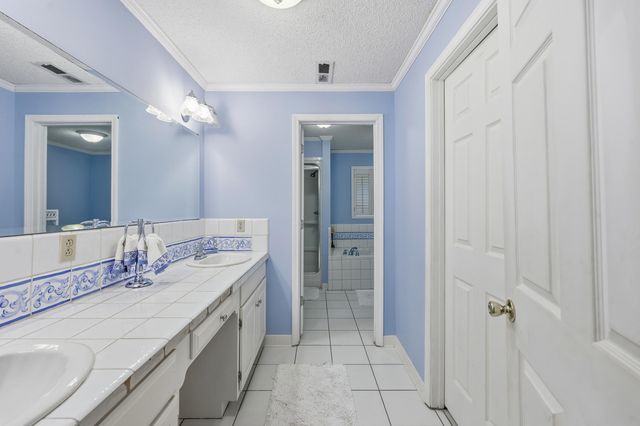 705 Woodland Drive, Kingstree, SC 29556