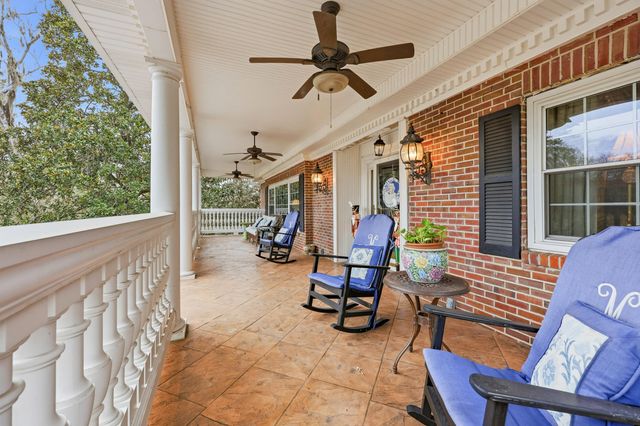 705 Woodland Drive, Kingstree, SC 29556