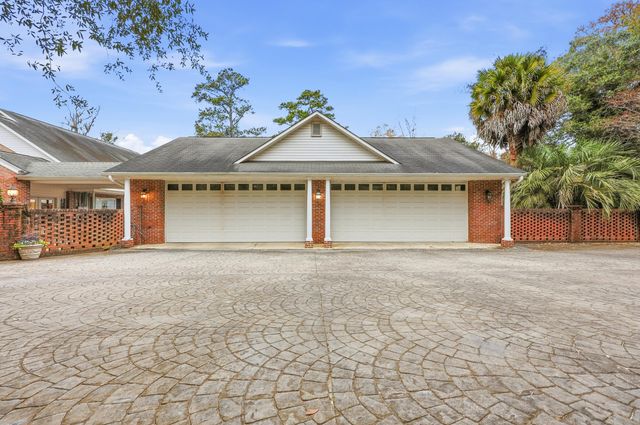 705 Woodland Drive, Kingstree, SC 29556