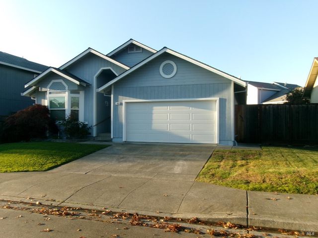 9453 Jessica Dr, Windsor, CA 95492