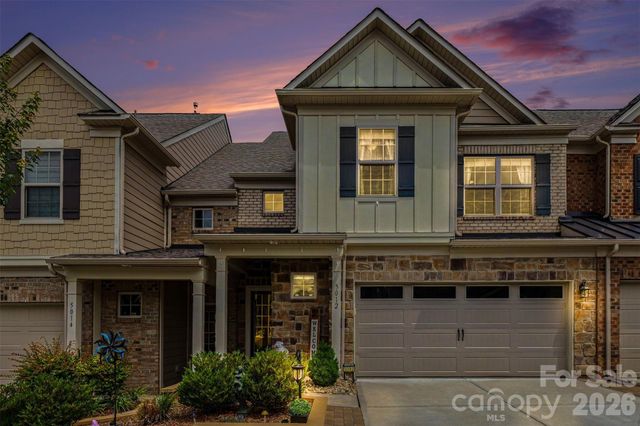 5012 Forest Hills Place, Fort Mill, SC 29707