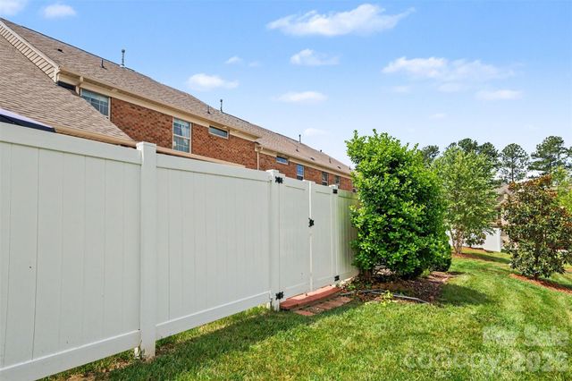 5012 Forest Hills Place, Fort Mill, SC 29707