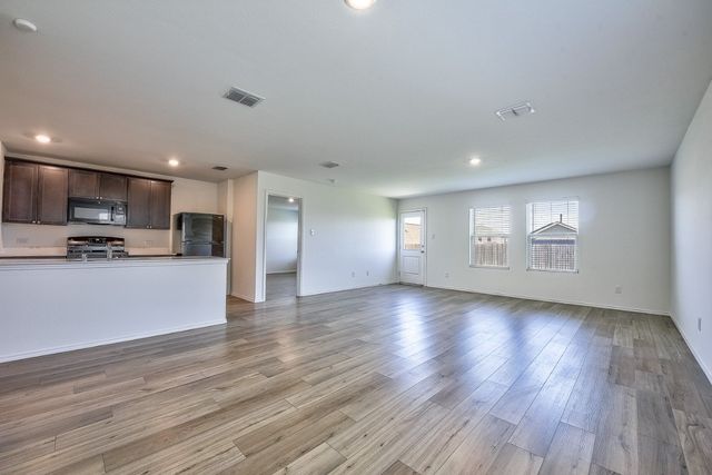 444 Frio Pass Trail, Fort Worth, TX 76052