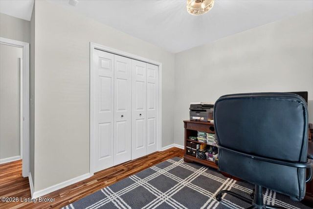 11019 Brechin Rd, Louisville, KY 40243