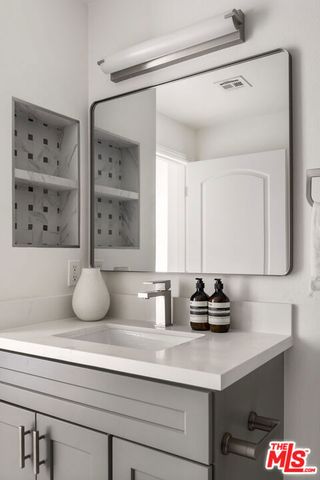 360 W Avenue 26 111, Los Angeles, CA 90031