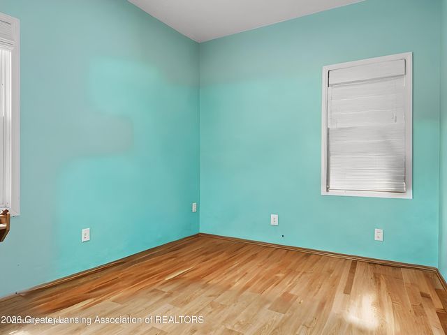 1923 Sunnyside Avenue, Lansing, MI 48910