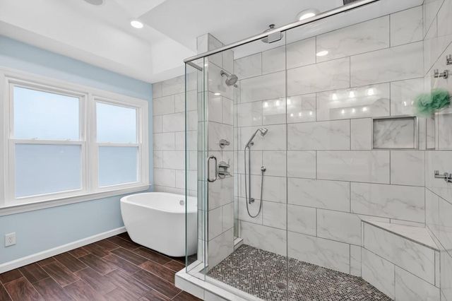 2340 Defoors Ferry NW Road, Atlanta, GA 30318