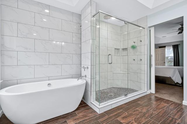 2340 Defoors Ferry NW Road, Atlanta, GA 30318