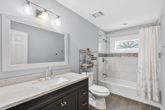 2340 Defoors Ferry NW Road, Atlanta, GA 30318