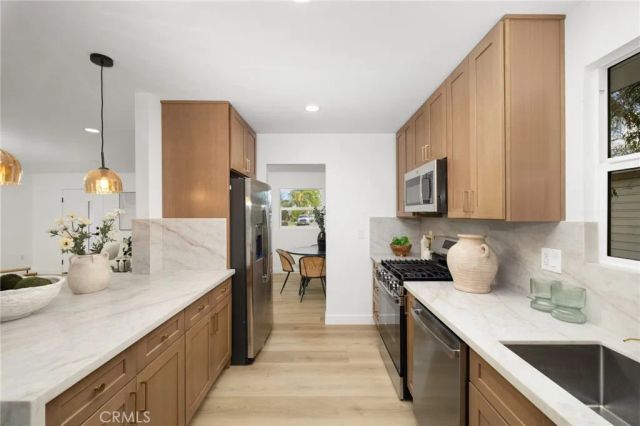 6953 E Stearns St, Long Beach, CA 90815