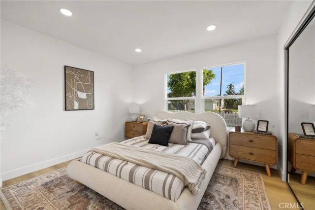 6953 E Stearns St, Long Beach, CA 90815