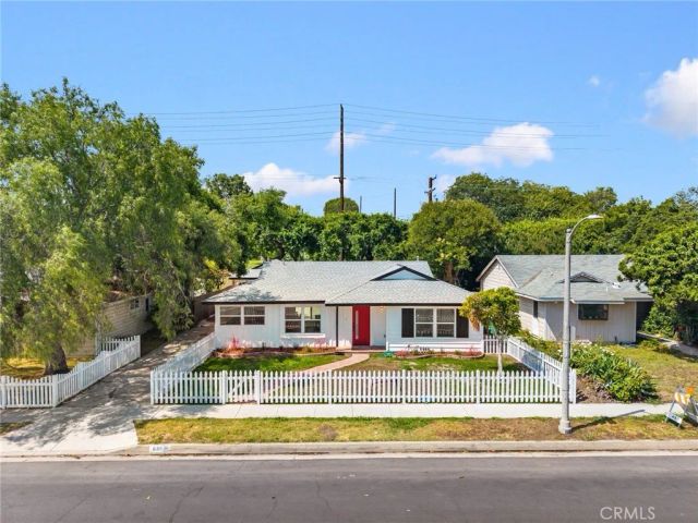 6953 E Stearns St, Long Beach, CA 90815