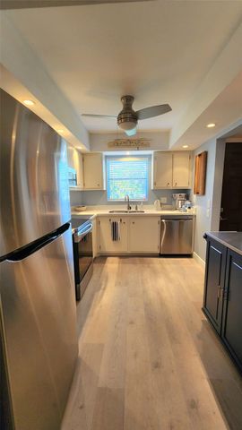 700 SE 6th Ave 106, Deerfield Beach, FL 33441