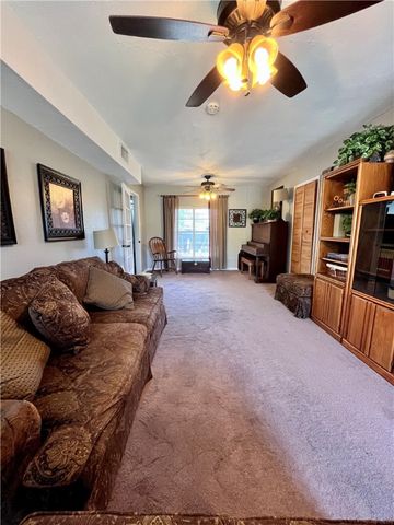 729 Chase Dr, Corpus Christi, TX 78412
