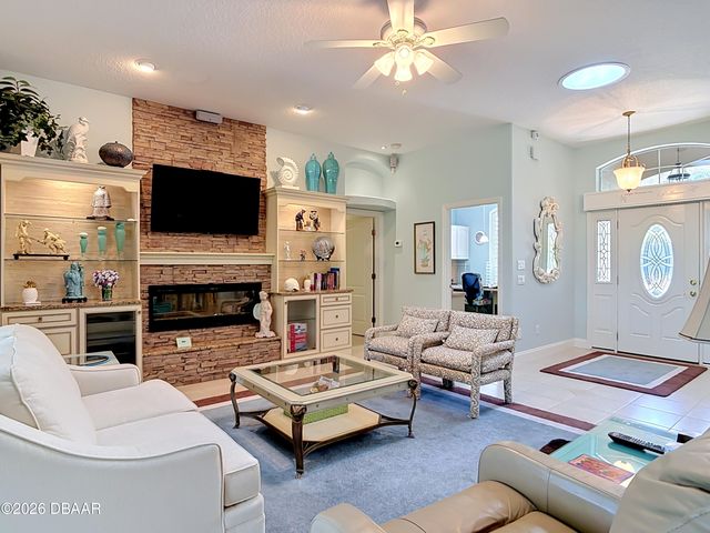 214 Hamlet Trace, Ormond Beach, FL 32174