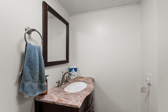 101 Charlotte Drive, Cynthiana, KY 41031