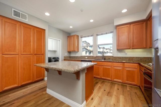 5055 Coral Sand Ter, San Diego, CA 92117